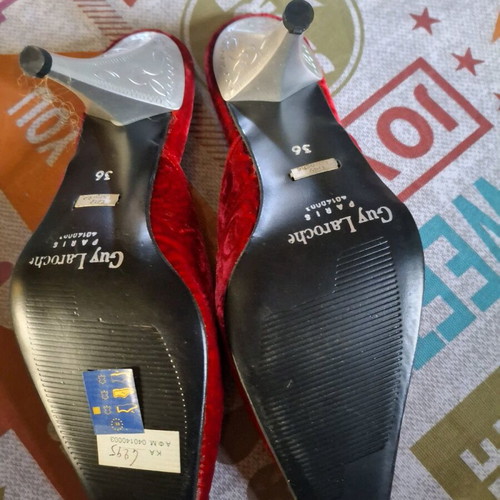 Guy Laroche Red Velvet Slippers Size 36 New