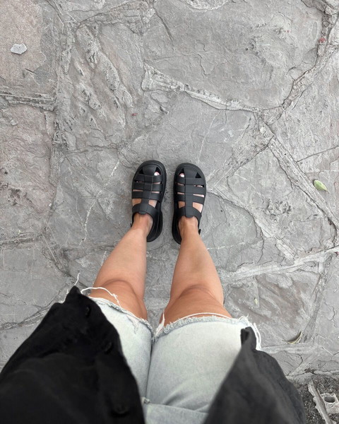 Crocs Σανδάλια Stomp Fisherman Μαύρο 39/40