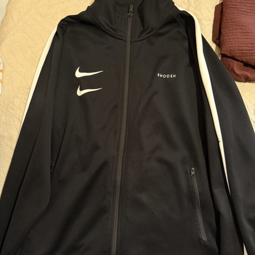 Nike Swoosh Jacket XL Black New