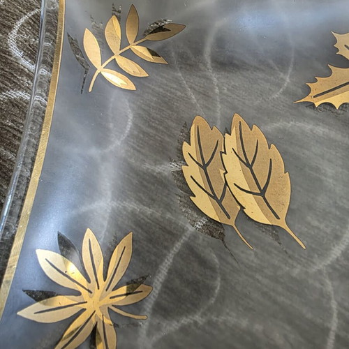 Opaline glass plates vintage set of 2 in like new condition