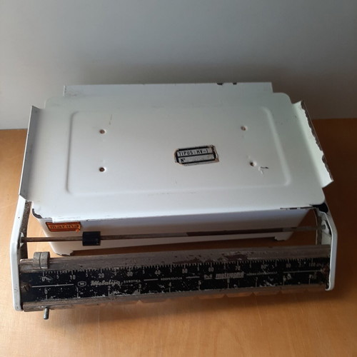 Vintage metal scale from 70s-80s like new, measuring tool