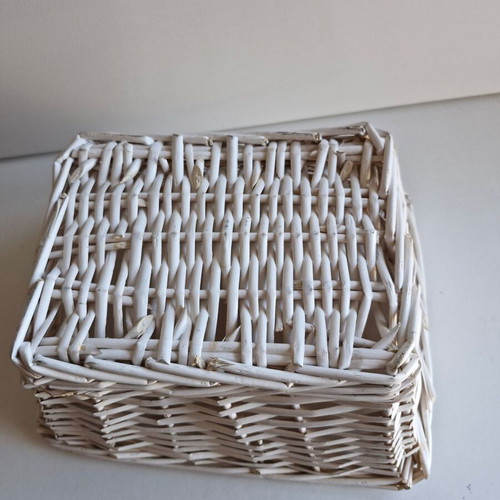 Storage basket like new