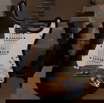  Ηλεκτρική κιθάρα Squeir Stratocaster, λειτουργική, σκασμένη λάκα