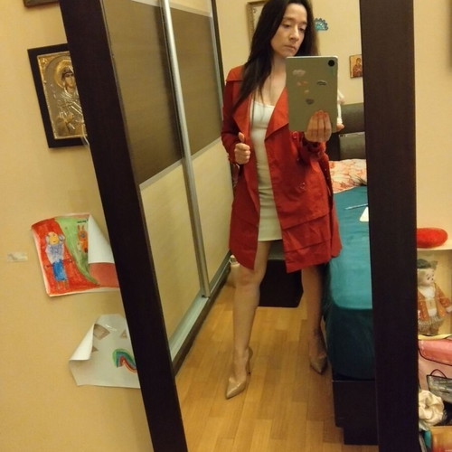 Raxevsky catwalk red trench coat, small size