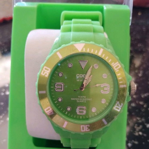 Watch new, unworn