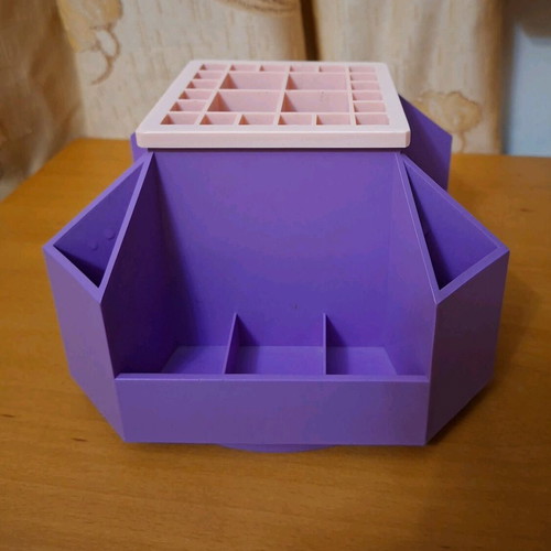 Rotating office organizer used