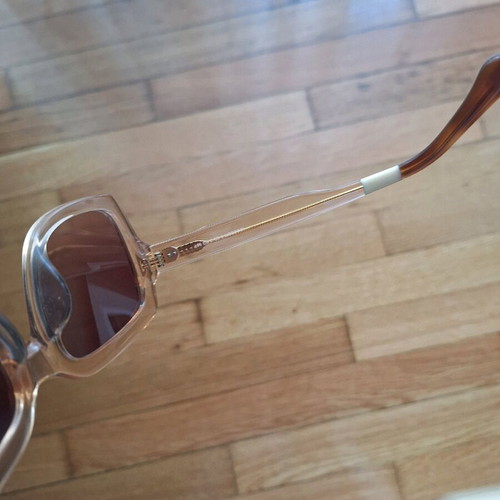 Mackenzie One For One women's sunglasses used, beige