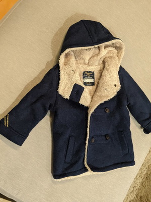 Mayoral dark blue coat used for 12 months with fur lining