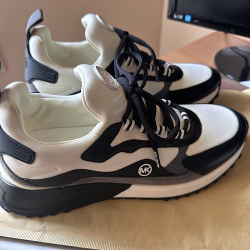 Michael Kors unisex sneakers like new, size 41, black and white