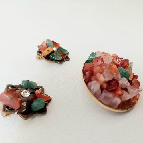 Vintage brooch and earrings set with real stones like new