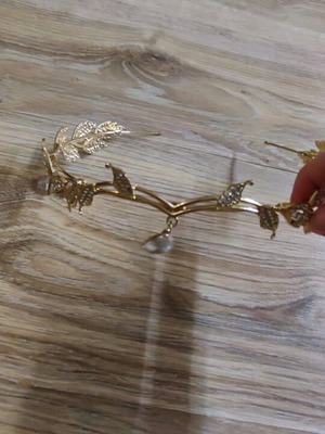 Head jewelry gold with crystals new