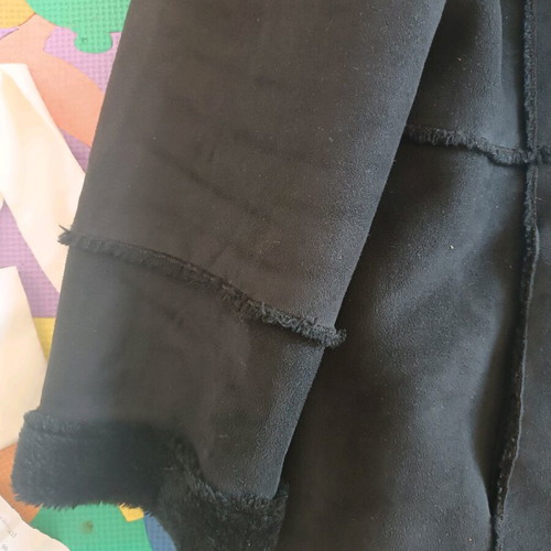Suede large black coat like new