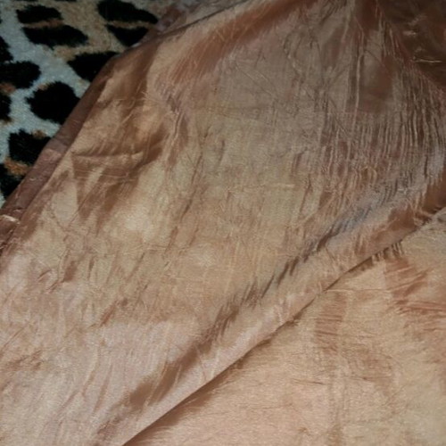 Satin crinkled fabric vintage used, dimensions 333×140 cm