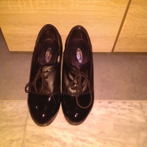 Black patent leather high heel shoes, size 38