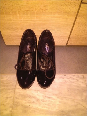 Black patent leather high heel shoes, size 38