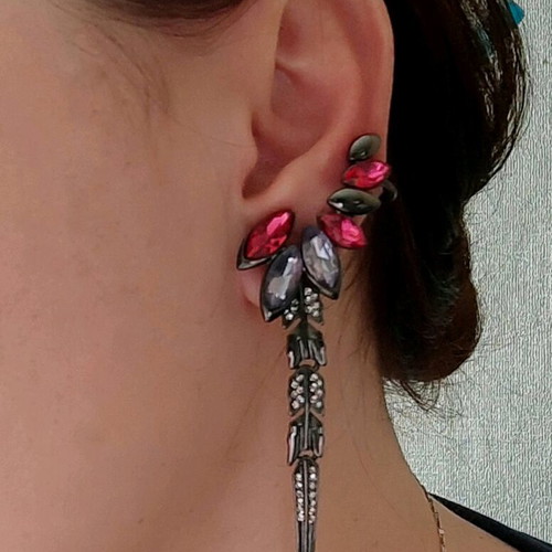 Earrings new, impressive with red and purple stones