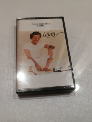 Julio Iglesias Libra cassette tape like new