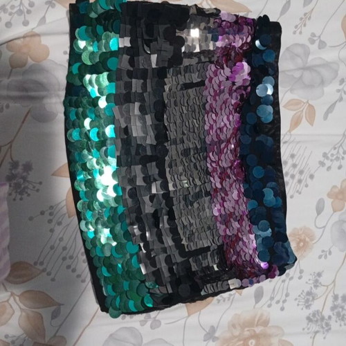 Pinko mini φούστα μεταχειρισμένη, μέγεθος L, πολύχρωμη, λείπουν παγιέτες