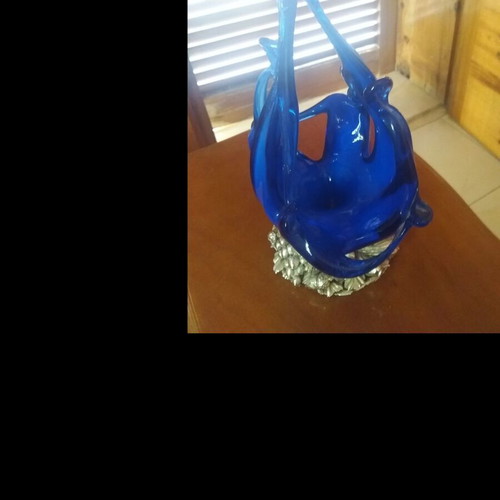 Decorative blue glass centerpiece like new