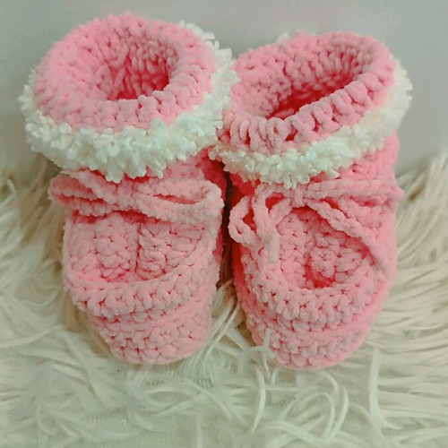 Baby booties new for 0-3 months