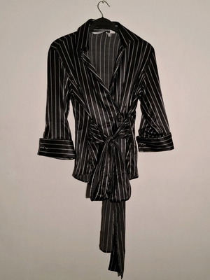 Satin striped shirt Zara like new, black with white stripes