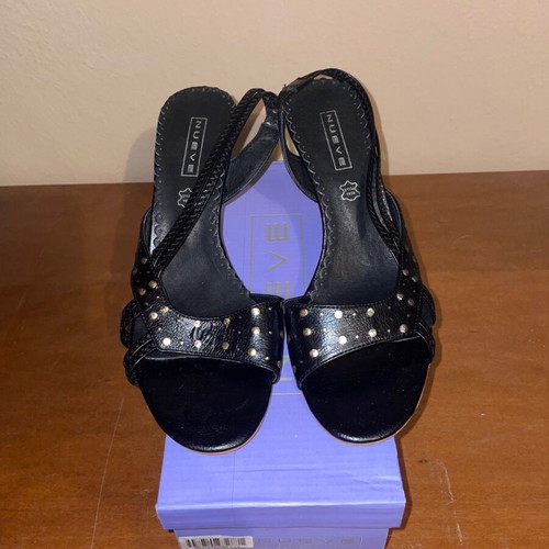 Nueve sandals like new, size 38, black and gold