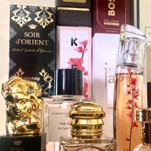Set of 12 Eau de Parfum Brand Name Perfumes like new