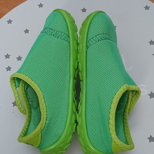 Tribord kids' water shoes size 24-25 like new, green