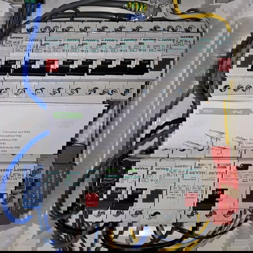 Ηλεκτρολογικός πίνακας καινούργιος μονοφασικός με σύστημα πυρόσβεσης