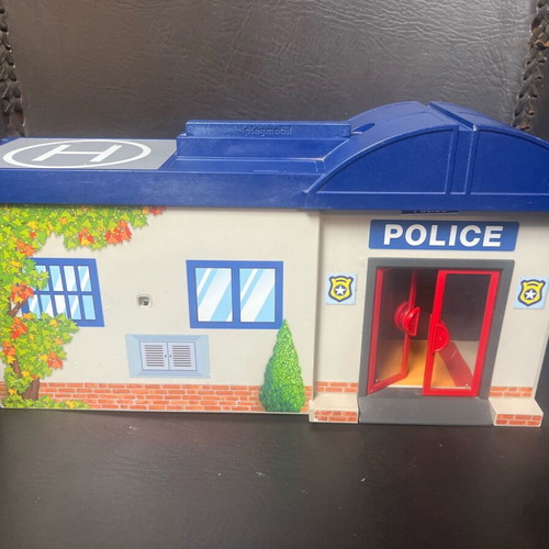Playmobil suitcase used