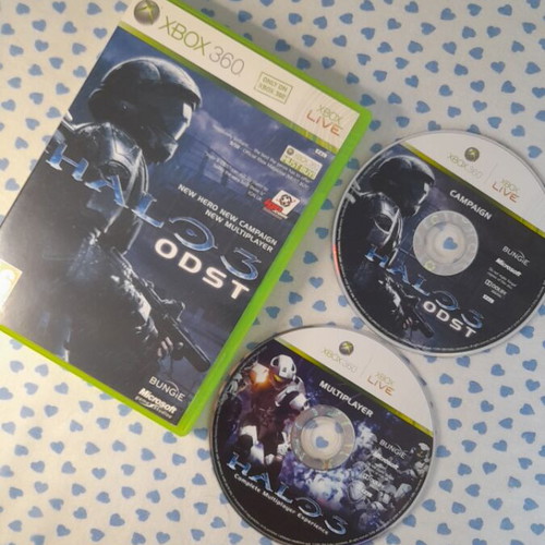 Halo 3 ODST Xbox 360 game with case and discs