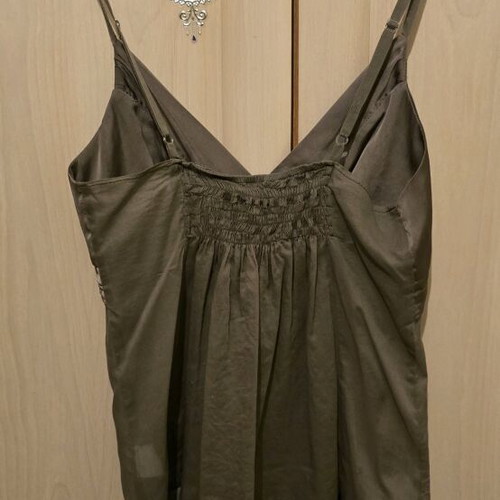 Anel top size small like new, grey anthracite with khaki