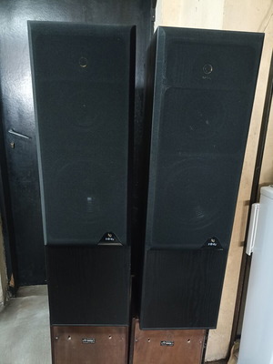Infinity Reference 51 MkII floor-standing speakers like new