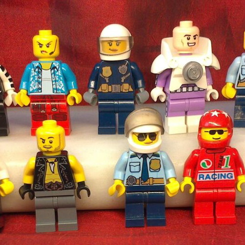 Lego 122 figures like new