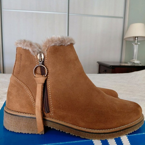 Salamander leather suede ankle boots like new, camel, size 39