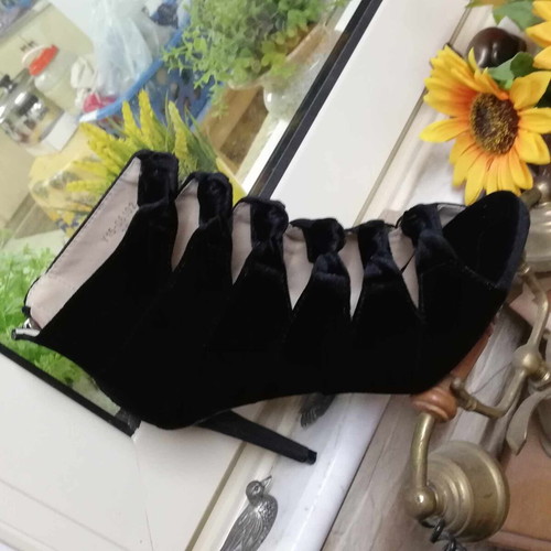 Shoes model 2026 size 38 new