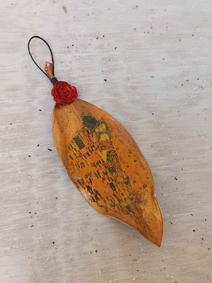 Magnolia Leaf Hanging Decor 'The Kiss' Klimt new