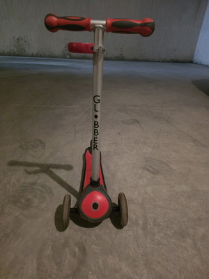 Globber Evo 5-in-1 scooter like new