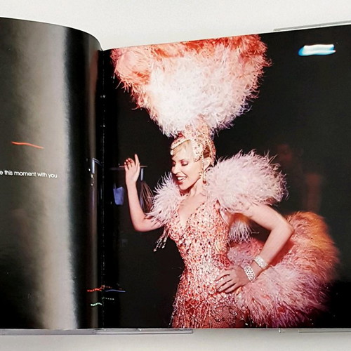 Kylie Minogue Showgirl (Homecoming Live) двоен CD като нов