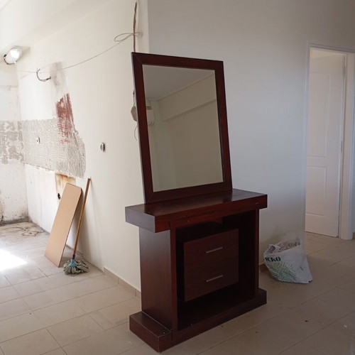 Living room furniture like new, solid cherry wood