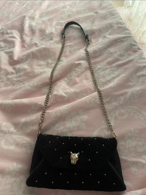 Roccobarocco crossbody bag like new, black velvet