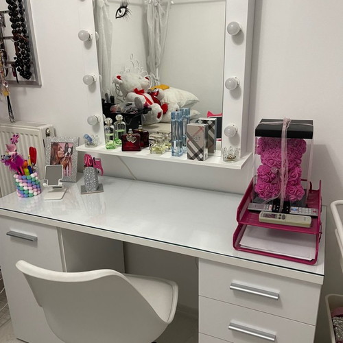 Vanity with mirror and glass new