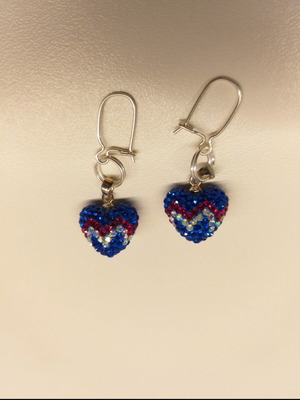 Ασημένια σκουλαρίκια καρδούλες καινούργια με πολύχρωμα ζιρκονάκια