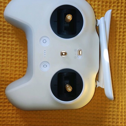 Xiaomi Mi Drone 4k used with detachable camera and accessories