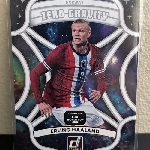 2025-26 Panini Donruss Road to World Cup Bronze Insert Zero Gravity Erling Haaland #2 like new