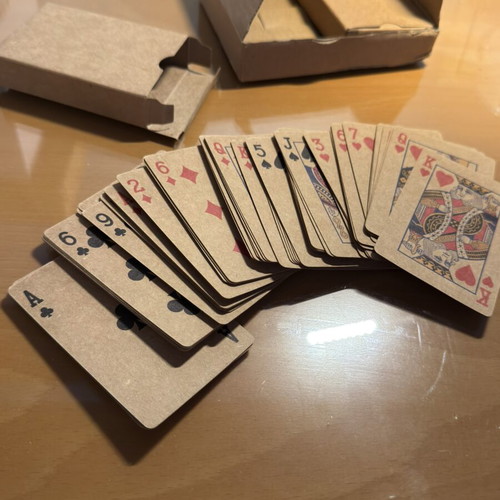 Vintage Kraft playing card set of 2 new, black and red backs