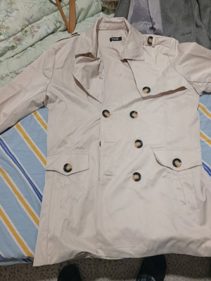 Unisex spring trench coat new, size M