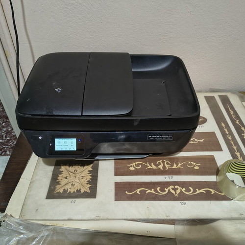 HP Deskjet 3835 εκτυπωτής μεταχειρισμένος για επισκευή, μόνο μαύρο μελάνι