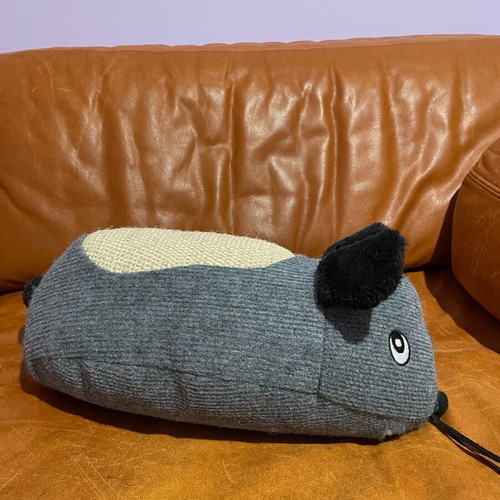 Cat scratching post giant mouse new