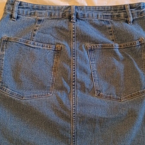 Mini denim skirt H&M like new, blue, size 40